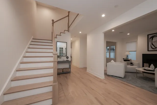 $2,166,667 | 3817 North Lowell Avenue, Chicago, IL 60641