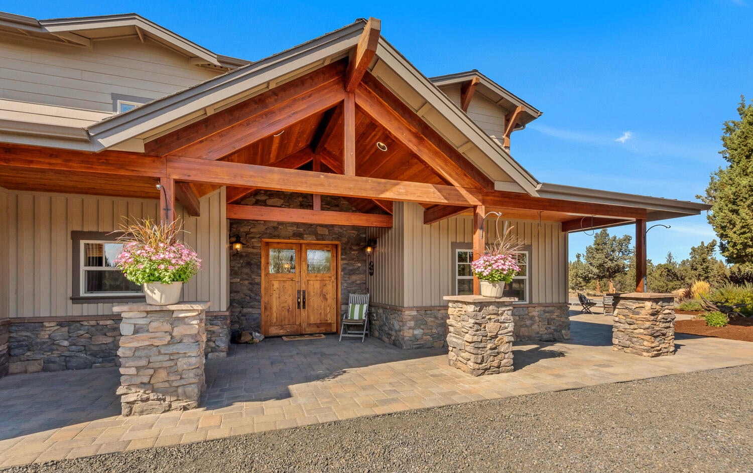 25895 Ogles Road Bend, OR 97701 - Photo 6 of 53 6