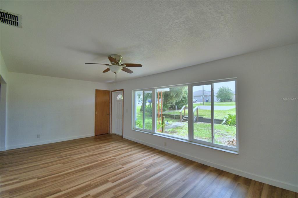 1380 Lucerne Loop Road Northeast Winter Haven, FL 33881 - Photo 42 of 68 Gallery Image 42