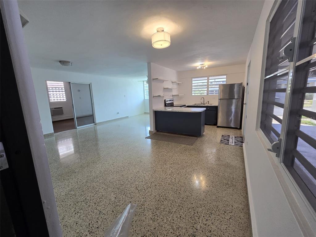 13 Nebraska Guaynabo, PR 00969 - Photo 2 of 47