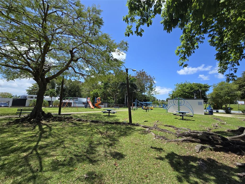 13 Nebraska Guaynabo, PR 00969 - Photo 35 of 47