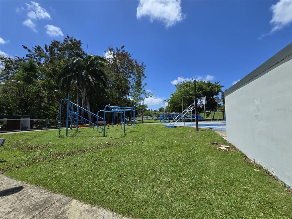 13 Nebraska Guaynabo, PR 00969 - Photo 38 of 47