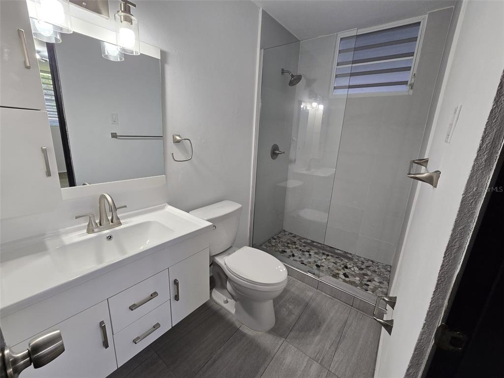 13 Nebraska Guaynabo, PR 00969 - Photo 5 of 47