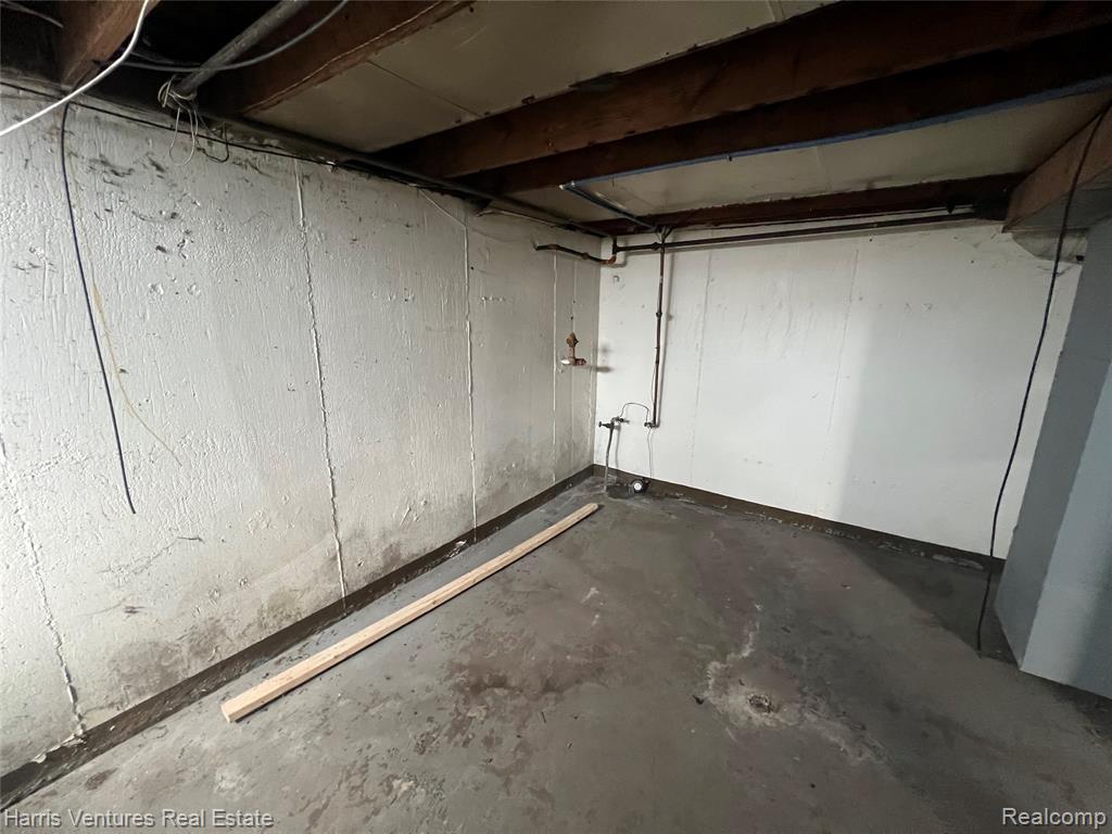 15732-34 Meyers Road Detroit, MI 48227 - Photo 14 of 15 Gallery Image 14