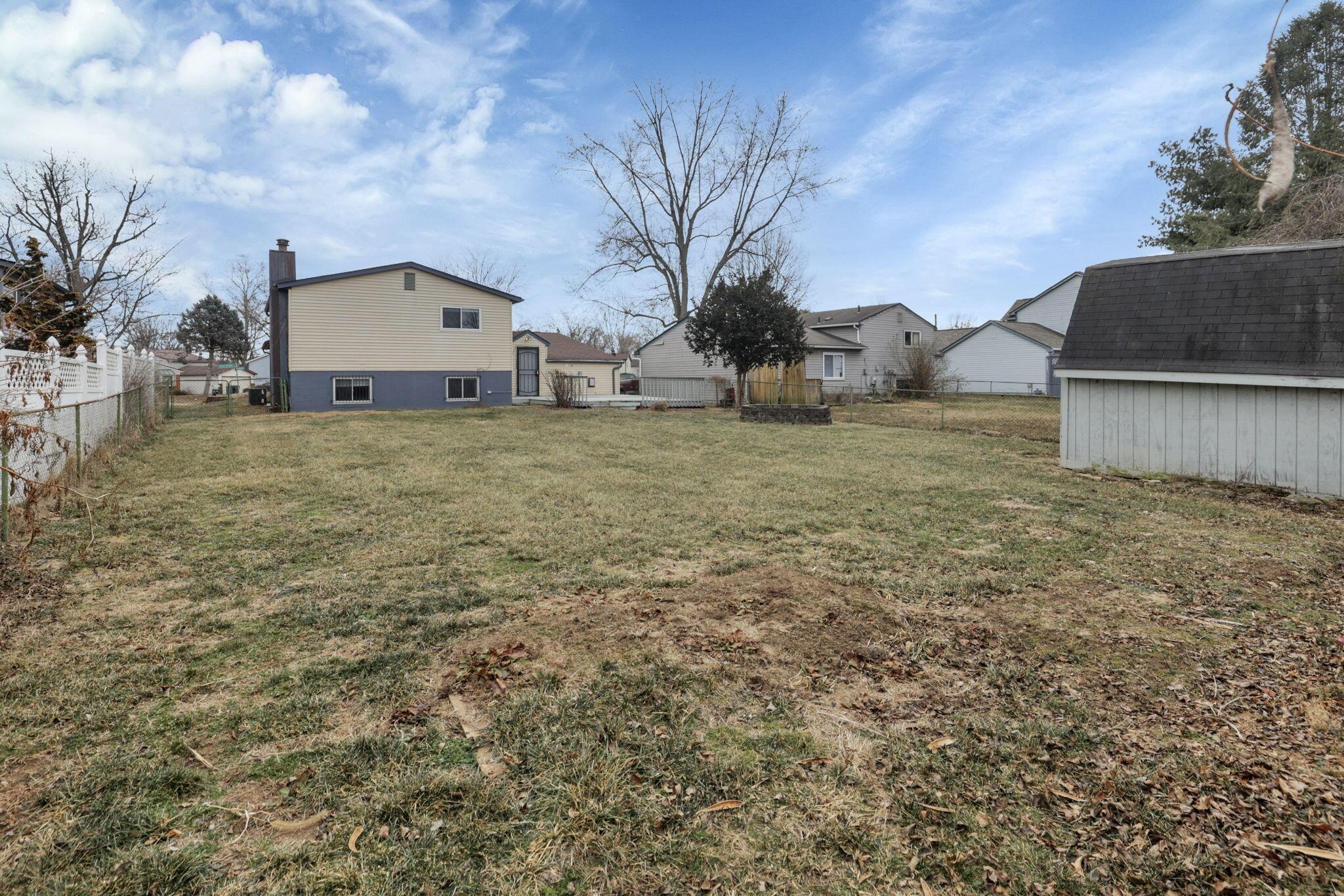 5414 Paladim Road Columbus, OH 43232 - Photo 51 of 51 51-web-or-mls-0N4A5024
