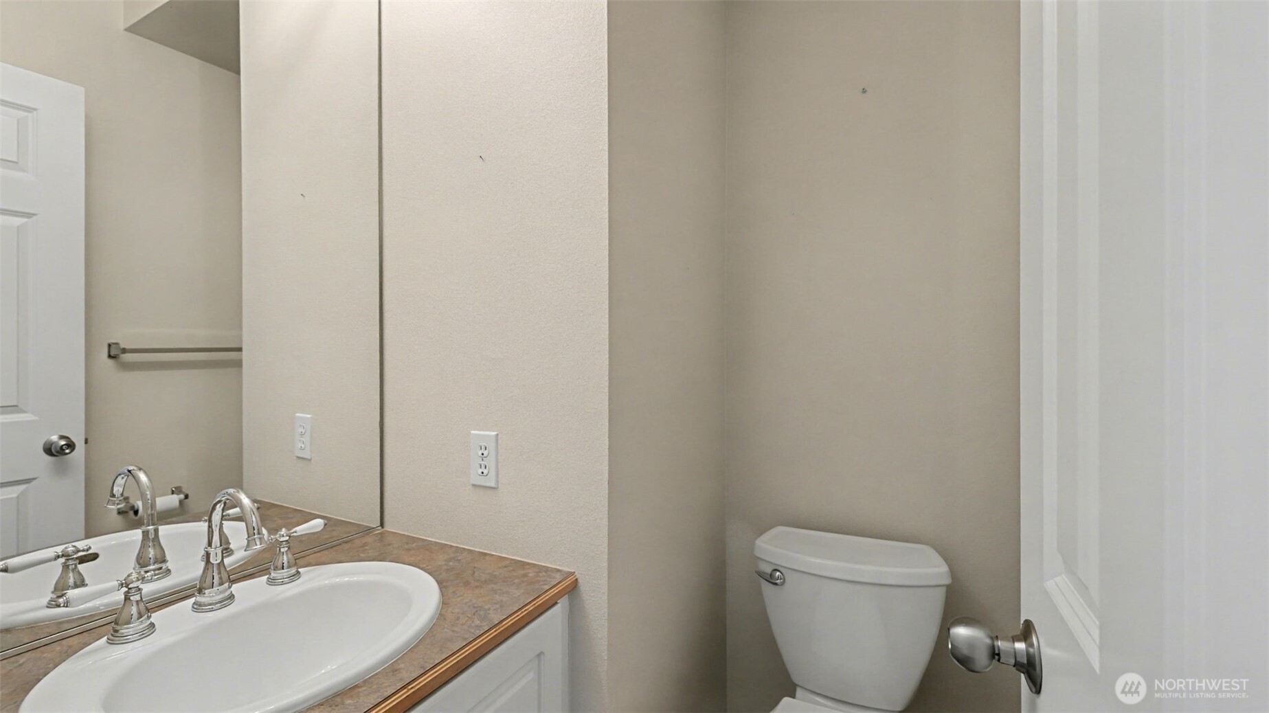 4714 Morris Avenue South Renton, WA 98055 - Photo 14 of 24