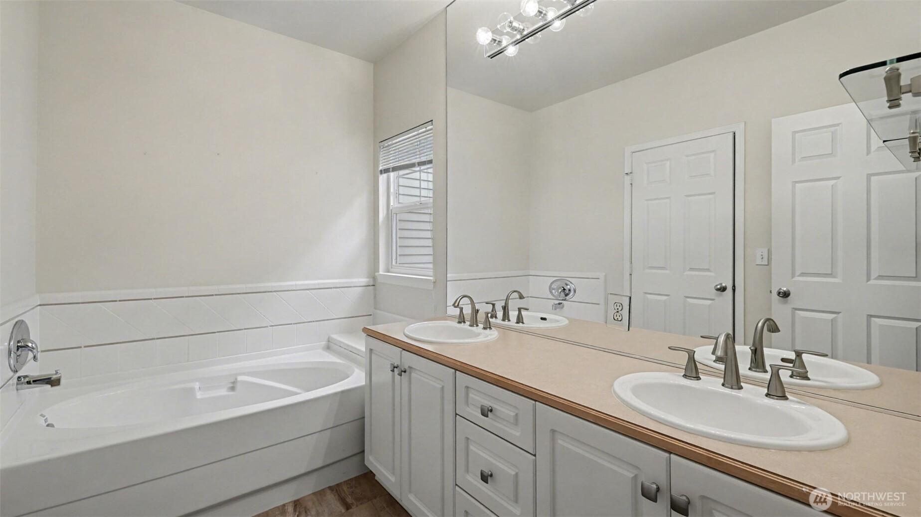 4714 Morris Avenue South Renton, WA 98055 - Photo 17 of 24