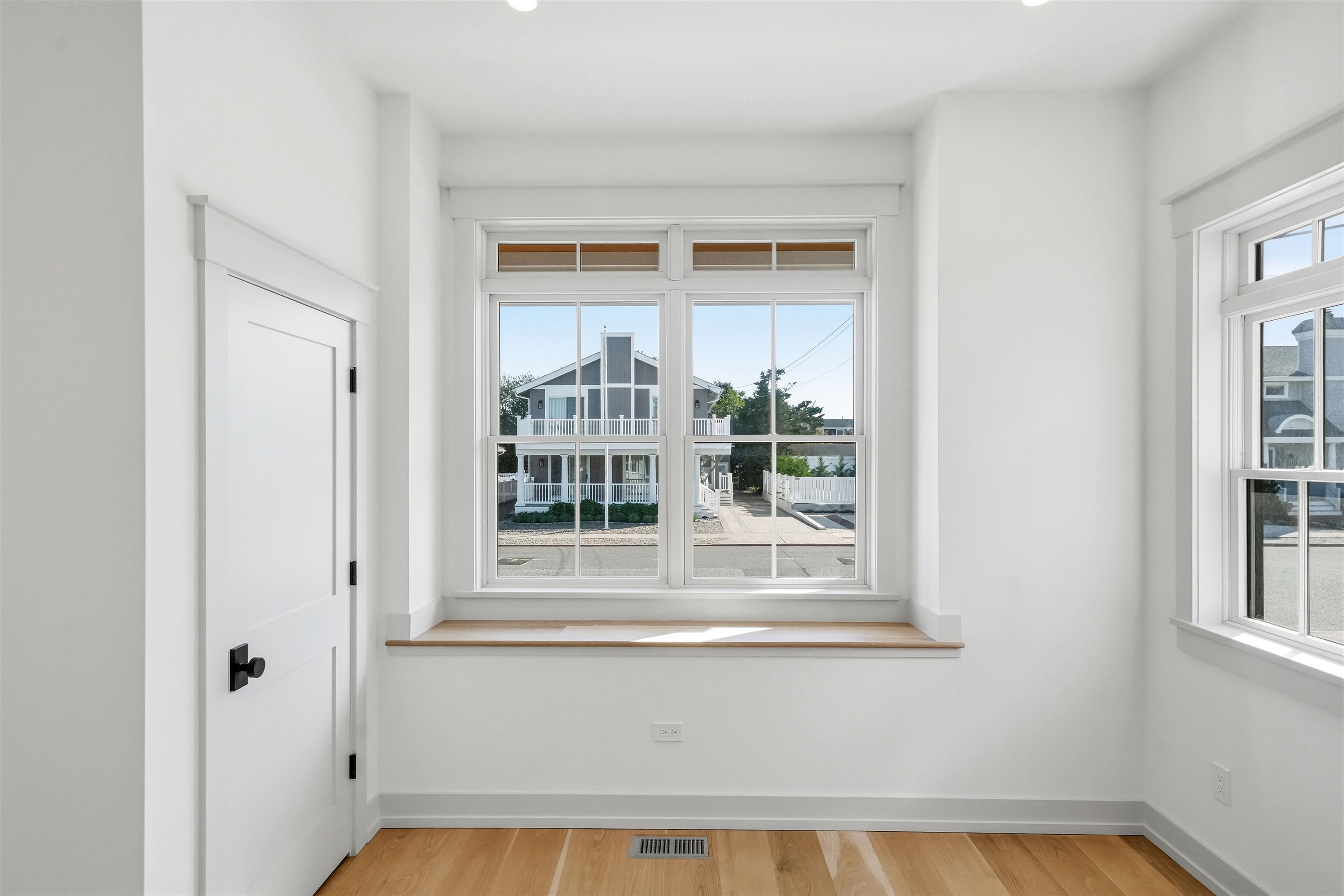 166 99th Street Stone Harbor, NJ 08247 - Photo 7 of 49