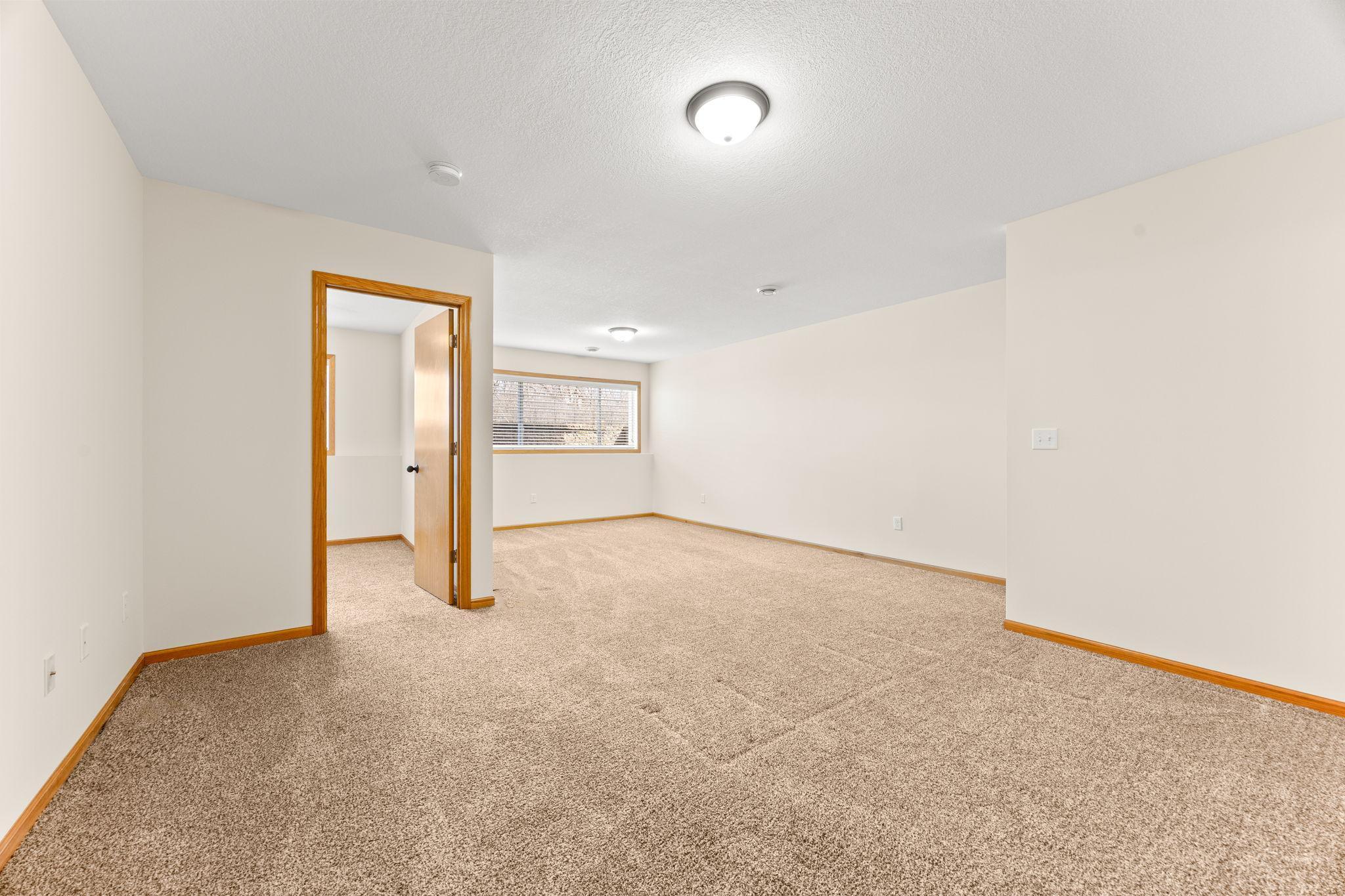 38251 Explorer Circle North Branch, MN 55056 - Photo 11 of 23