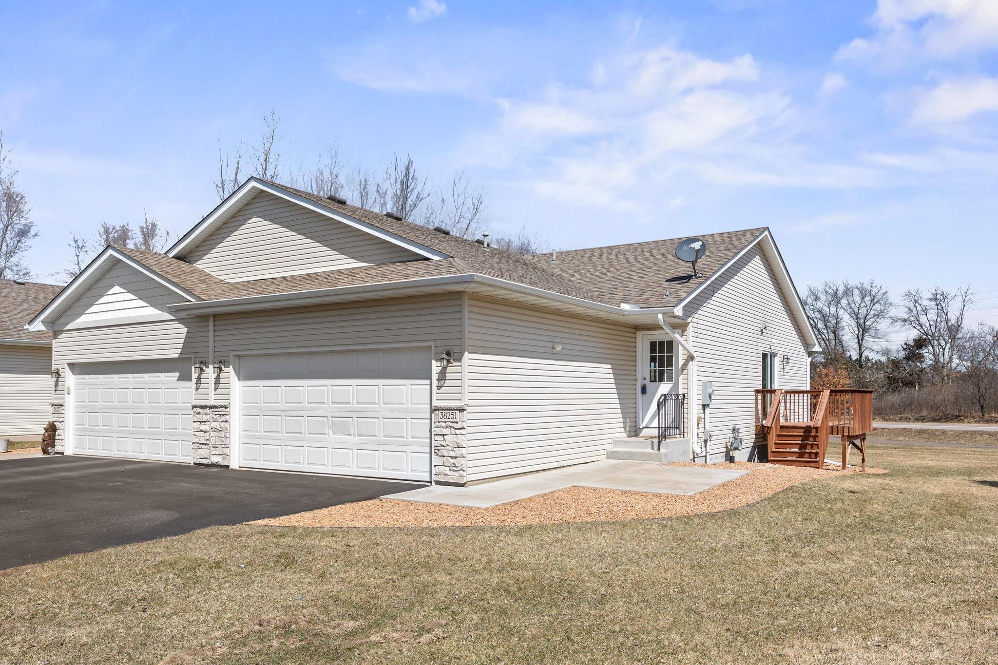 38251 Explorer Circle North Branch, MN 55056 - Photo 17 of 23