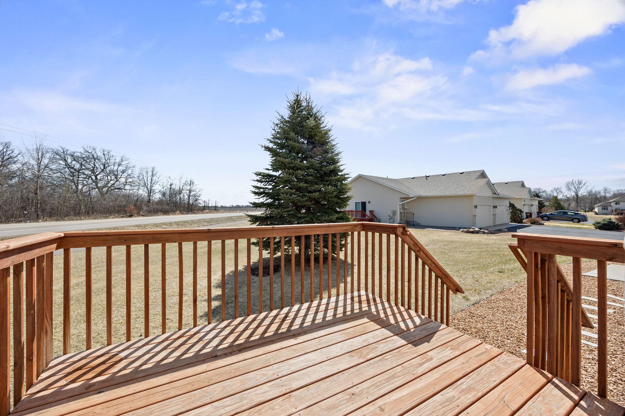 38251 Explorer Circle North Branch, MN 55056 - Photo 4 of 23