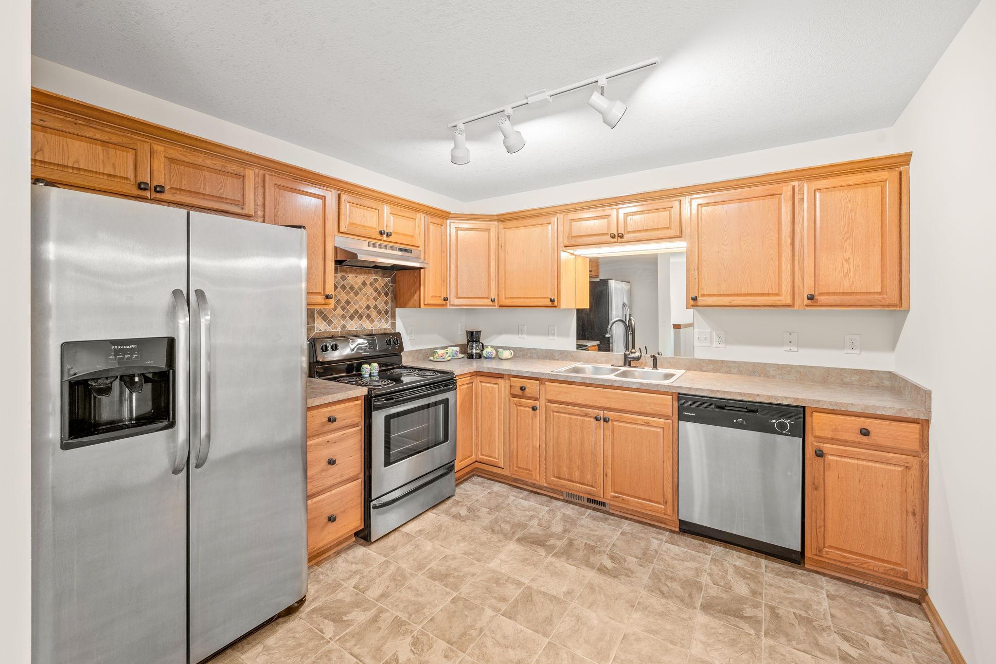 38251 Explorer Circle North Branch, MN 55056 - Photo 6 of 23