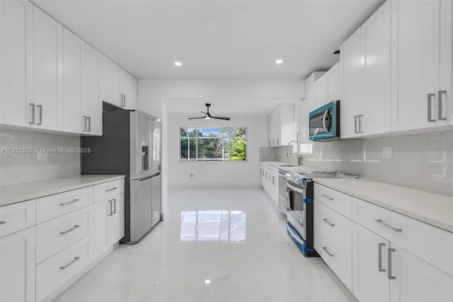 $11,000 | 7021 Southwest 107th Street, Pinecrest, FL 33156