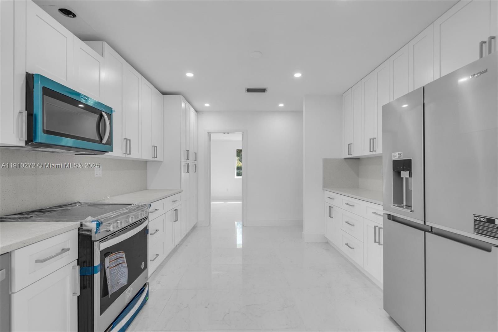 7021 Southwest 107th Street Pinecrest, FL 33156 - Photo 30 of 44