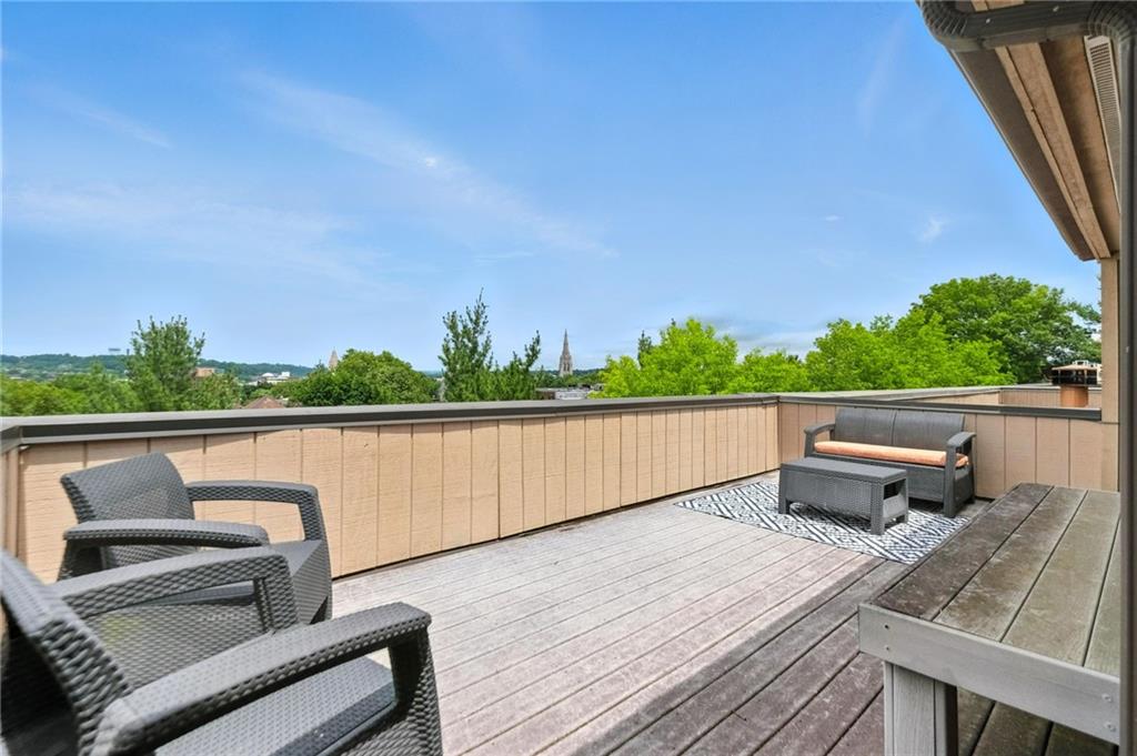 140 North Woodland Road Pittsburgh, PA 15232 - Photo 28 of 38 a view of roof deck with furniture and a garden