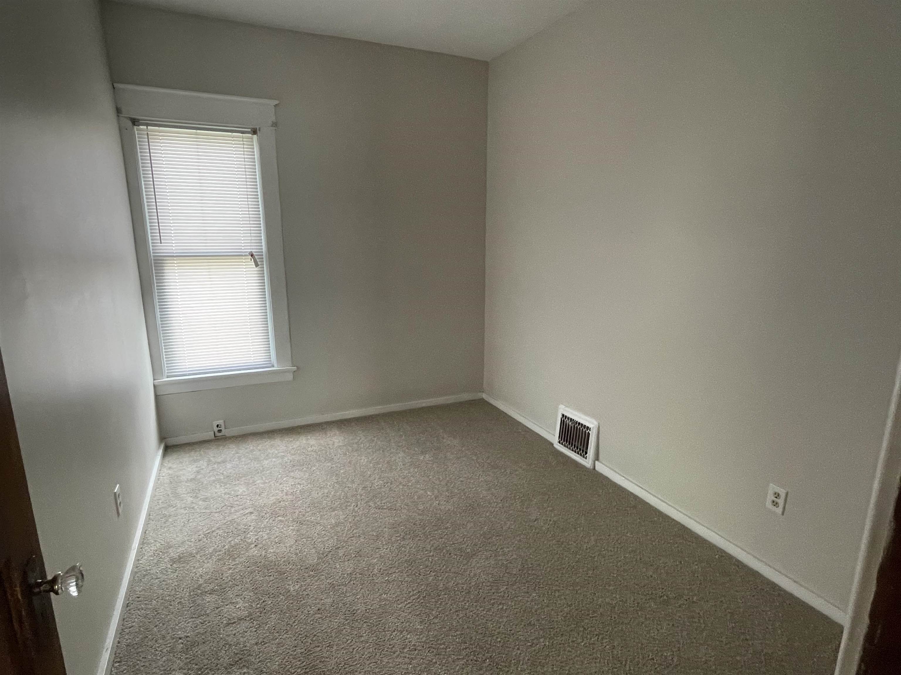 1816 3rd Street Bay City, MI 48708 - Photo 10 of 20 Gallery Image 10