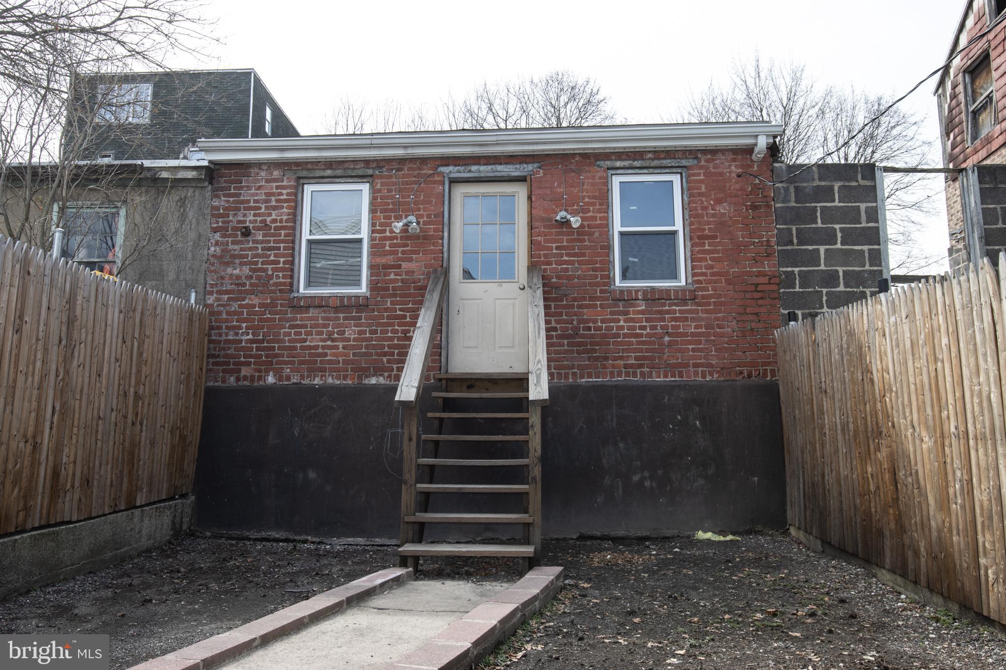 321 North 3rd Street Pottsville, PA 17901 - Photo 38 of 40