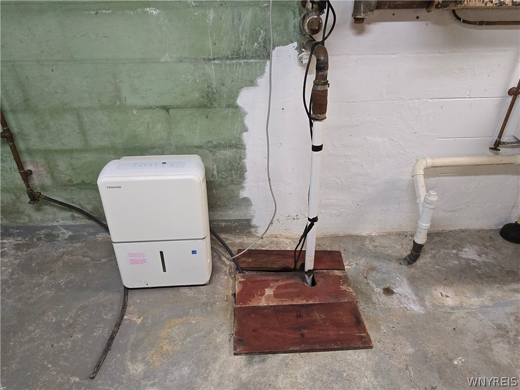 7322 Ridge Road Hartland, NY 14094 - Photo 30 of 34 Sump pump - dehumidifier