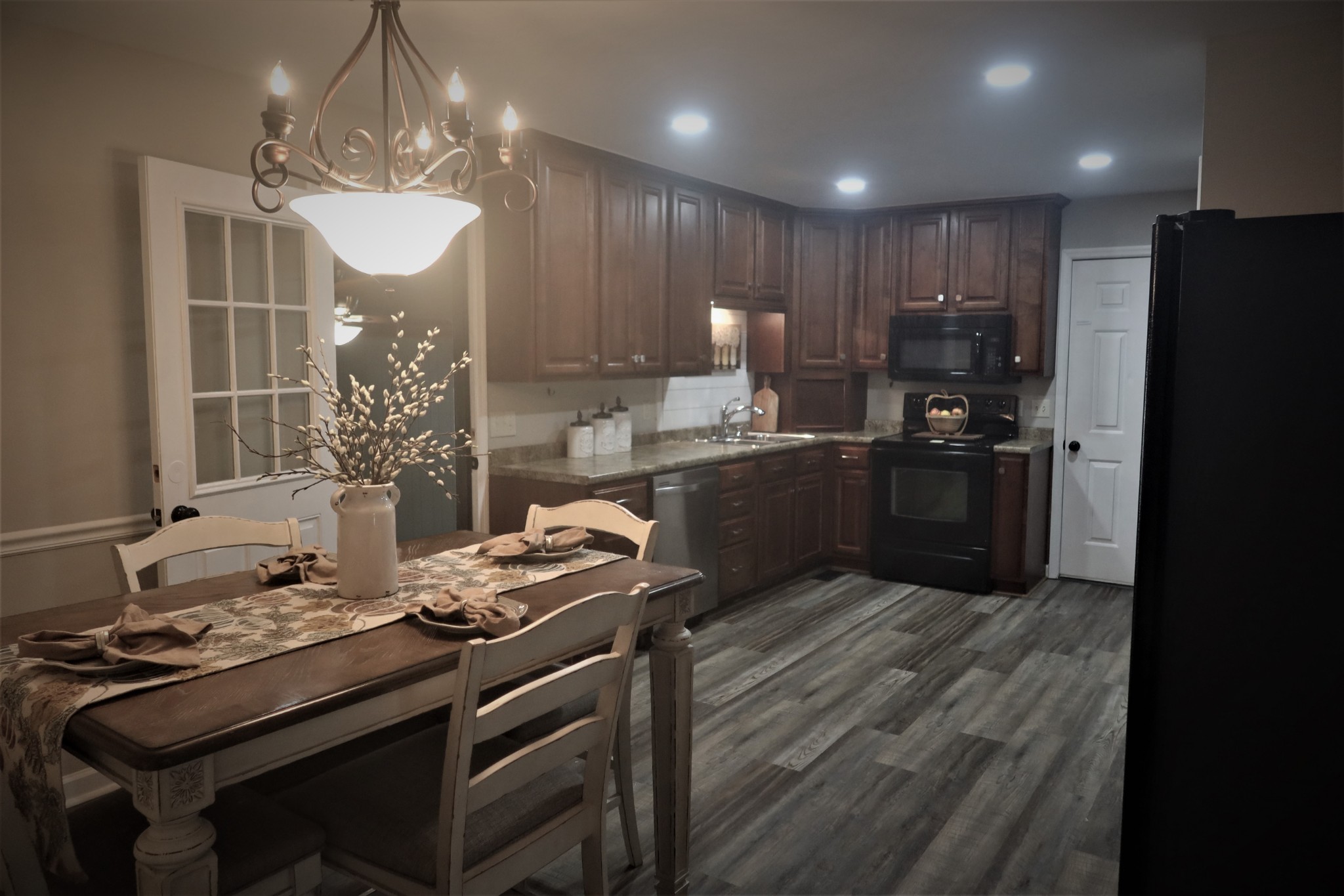 978 Riley Creek Road Tullahoma, TN 37388 - Photo 6 of 24