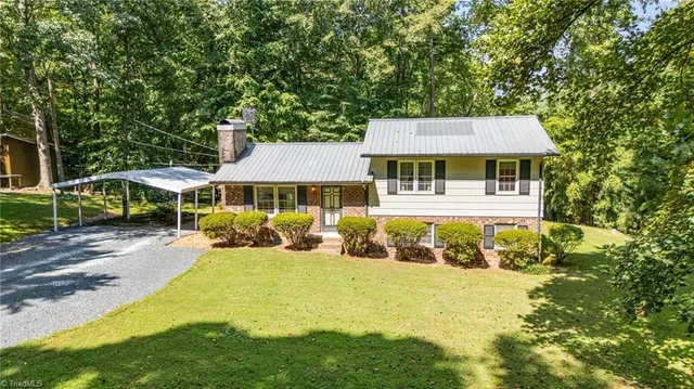 $279,000 | 2110 Newell Street, Ramseur, NC 27316