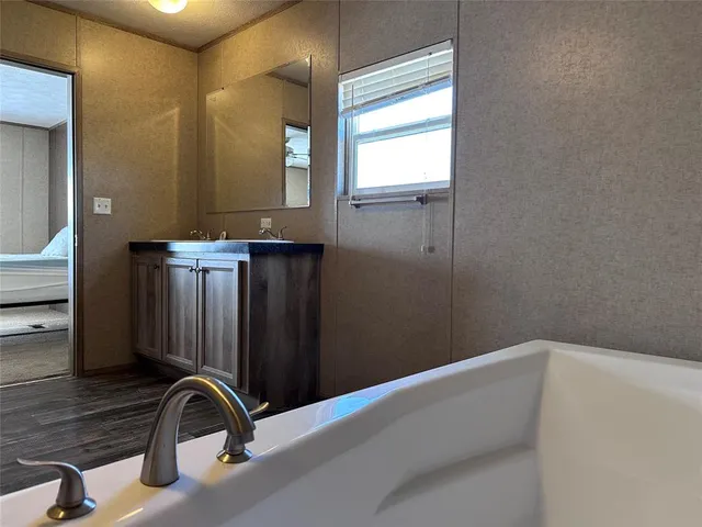 $169,900 | 164 Lakeview Drive, Coleman, TX 76834