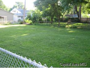 2107 Grant Street Springfield, IL 62703 - Photo 3 of 3