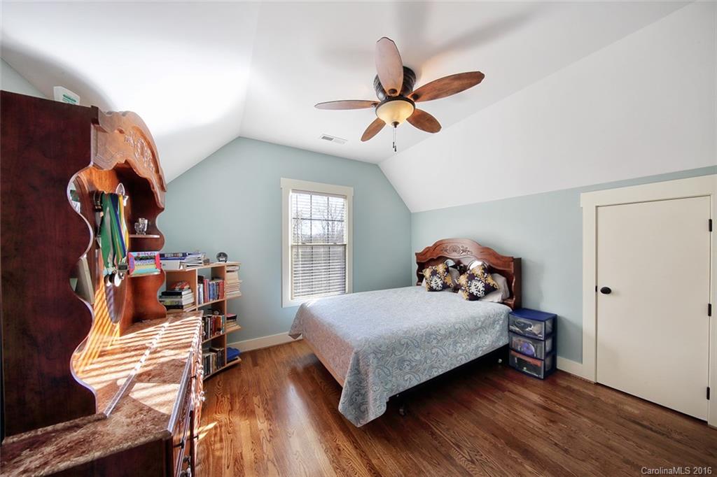 516 Harris Road, Unit EXT Fairview, NC 28730 - Photo 20 of 24 Gallery Image 20