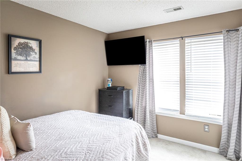 3610 Country Ridge Road Greensboro, NC 27405 - Photo 17 of 22 Gallery Image 17