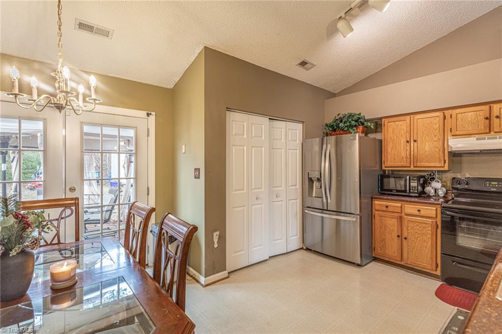 3610 Country Ridge Road Greensboro, NC 27405 - Photo 10 of 22 Gallery Image 10
