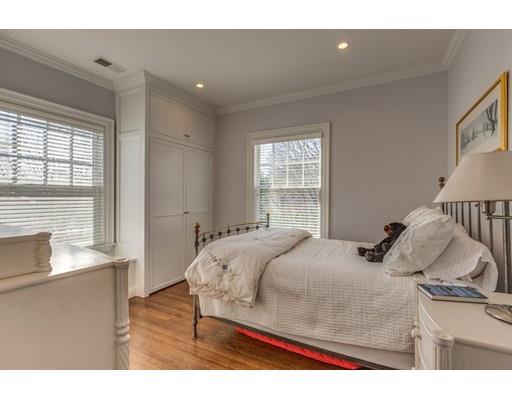 7 Lakeview Road Winchester, MA 01890 - Photo 21 of 30