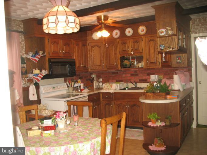 7019 Linganore Road New Market, MD 21774 - Photo 21 of 30 Kitchen