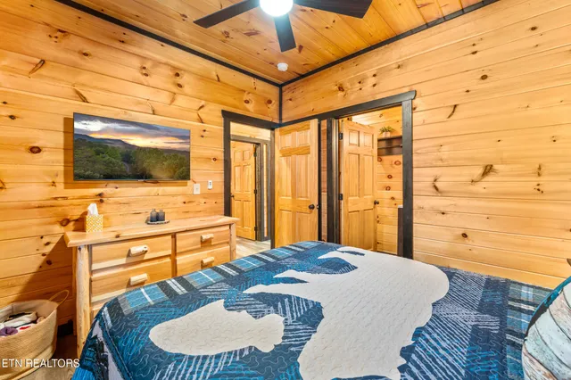 $699,000 | 3131 Cherokee Valley Drive, Sevierville, TN 37862