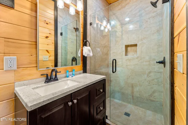 $699,000 | 3131 Cherokee Valley Drive, Sevierville, TN 37862