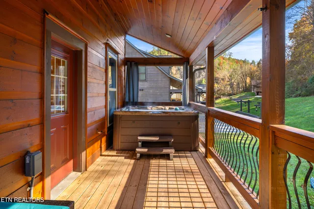 $699,000 | 3131 Cherokee Valley Drive, Sevierville, TN 37862