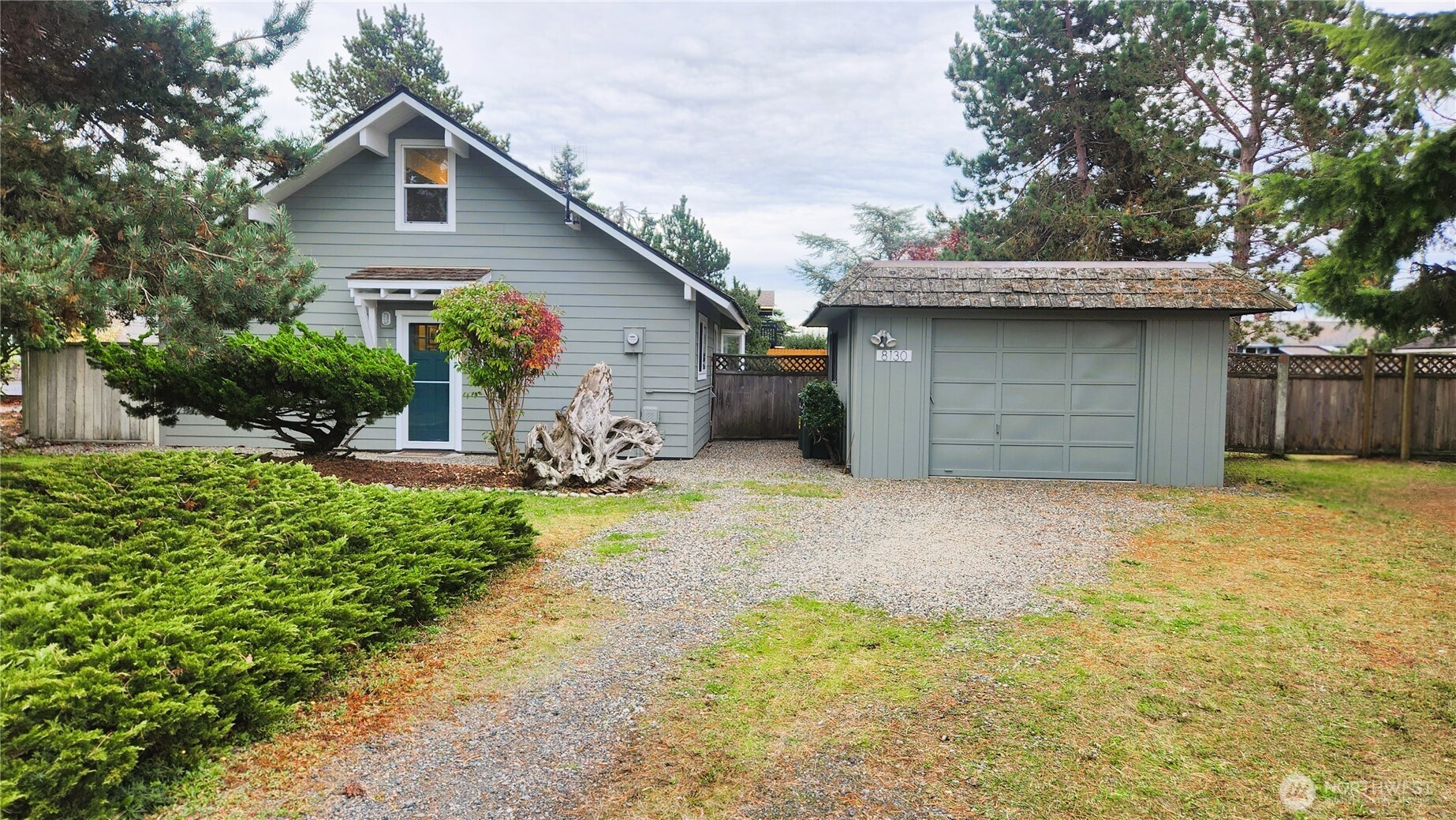 8130 Cowichan Road Blaine, WA 98230 - Photo 31 of 38