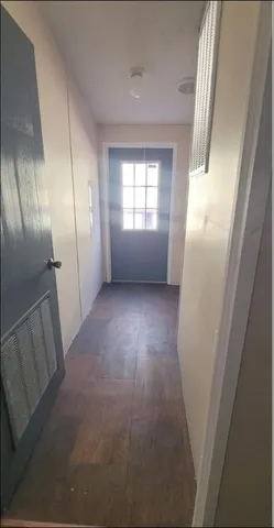 $1,650 | 404 West Cleveland Street, Unit 1/2, Elgin, TX 78621