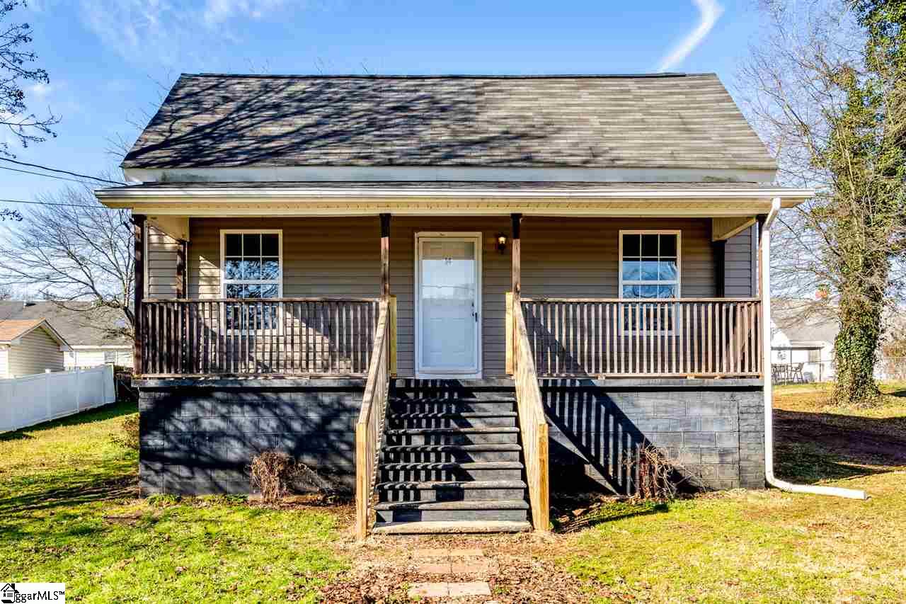 14 Finley Street Pelzer, SC 29669 - Photo 1 of 19