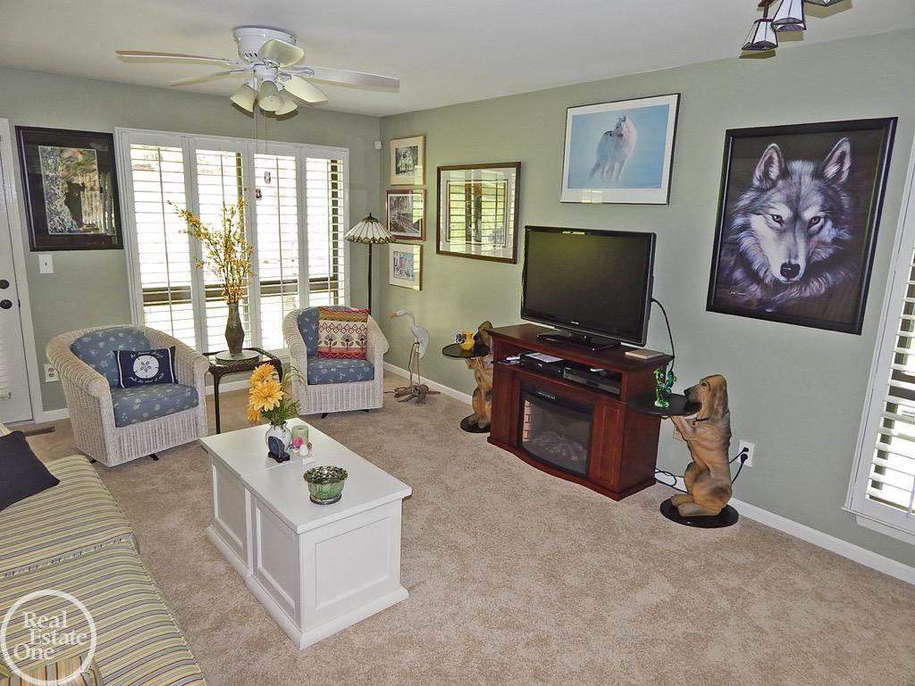 987 Wexford Way Rochester Hills, MI 48307 - Photo 17 of 27