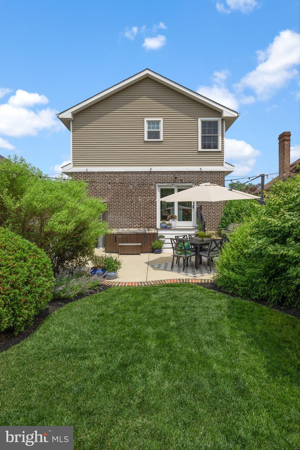239 James Street Mount Ephraim, NJ 08059 - Photo 35 of 39 a front view of a house with a yard