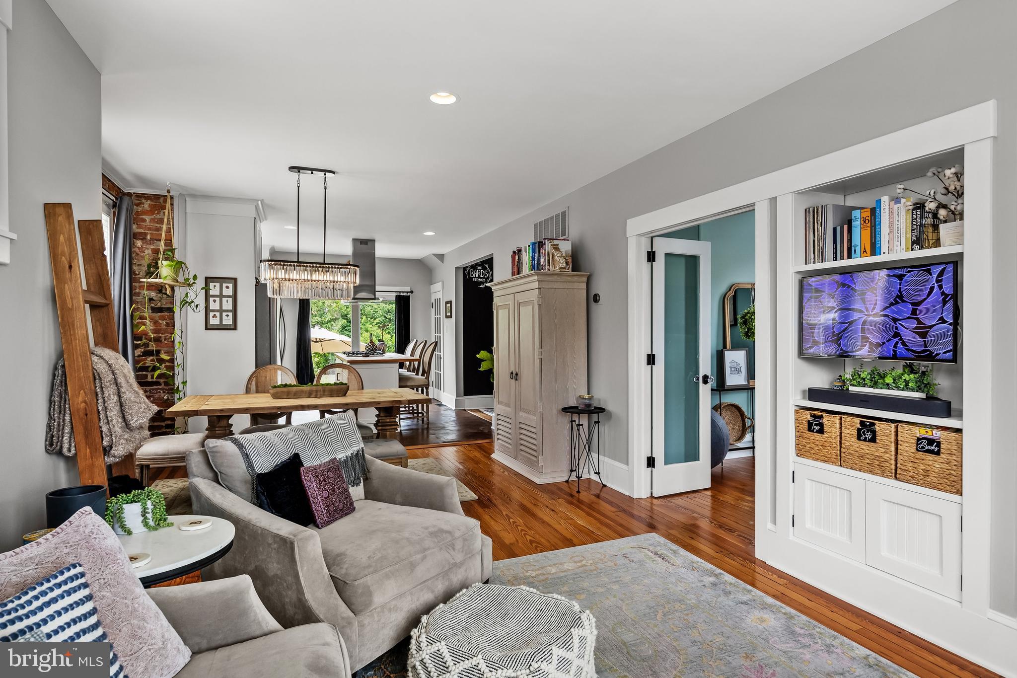 239 James Street Mount Ephraim, NJ 08059 - Photo 7 of 39 a living room with furniture kitchen view and a large window