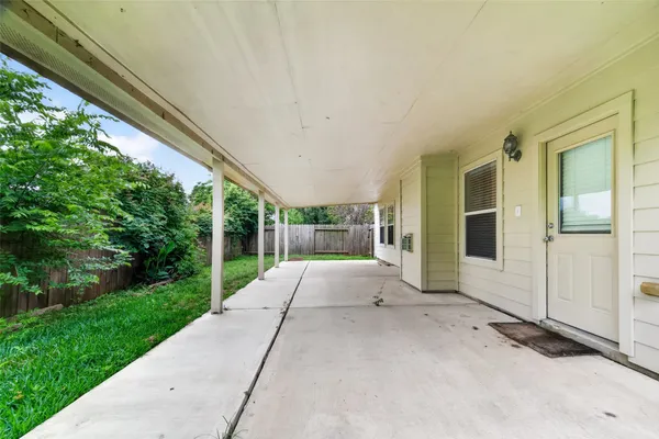 $2,300 | 24603 Colonial Elm Drive, Katy, TX 77493