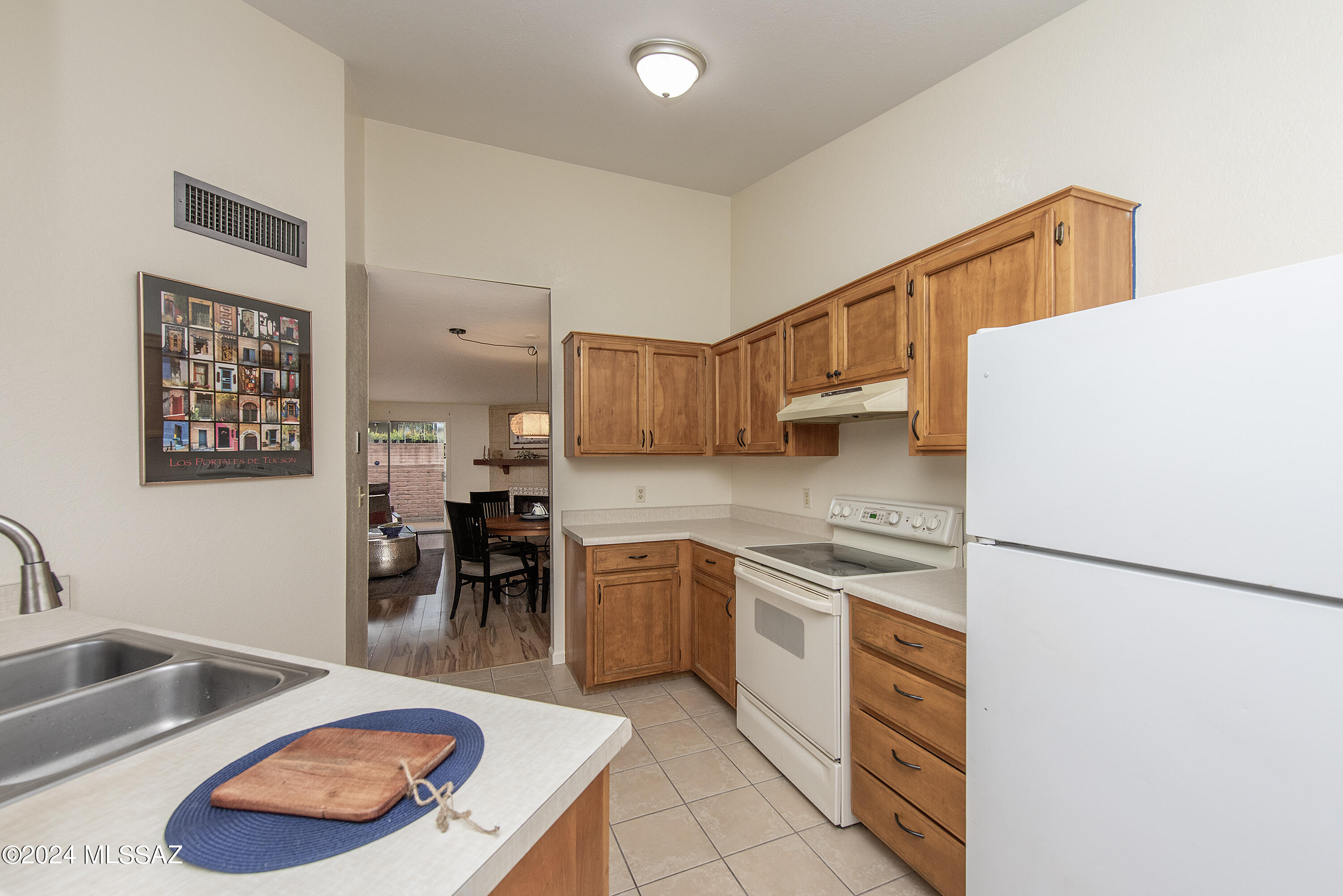 4320 East Allison Road Tucson, AZ 85712 - Photo 9 of 22 Gallery Image 9