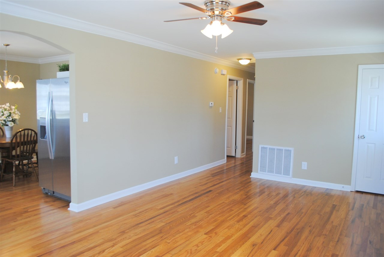 4824 Barbee Road Durham, NC 27713 - Photo 8 of 25 Photo 8