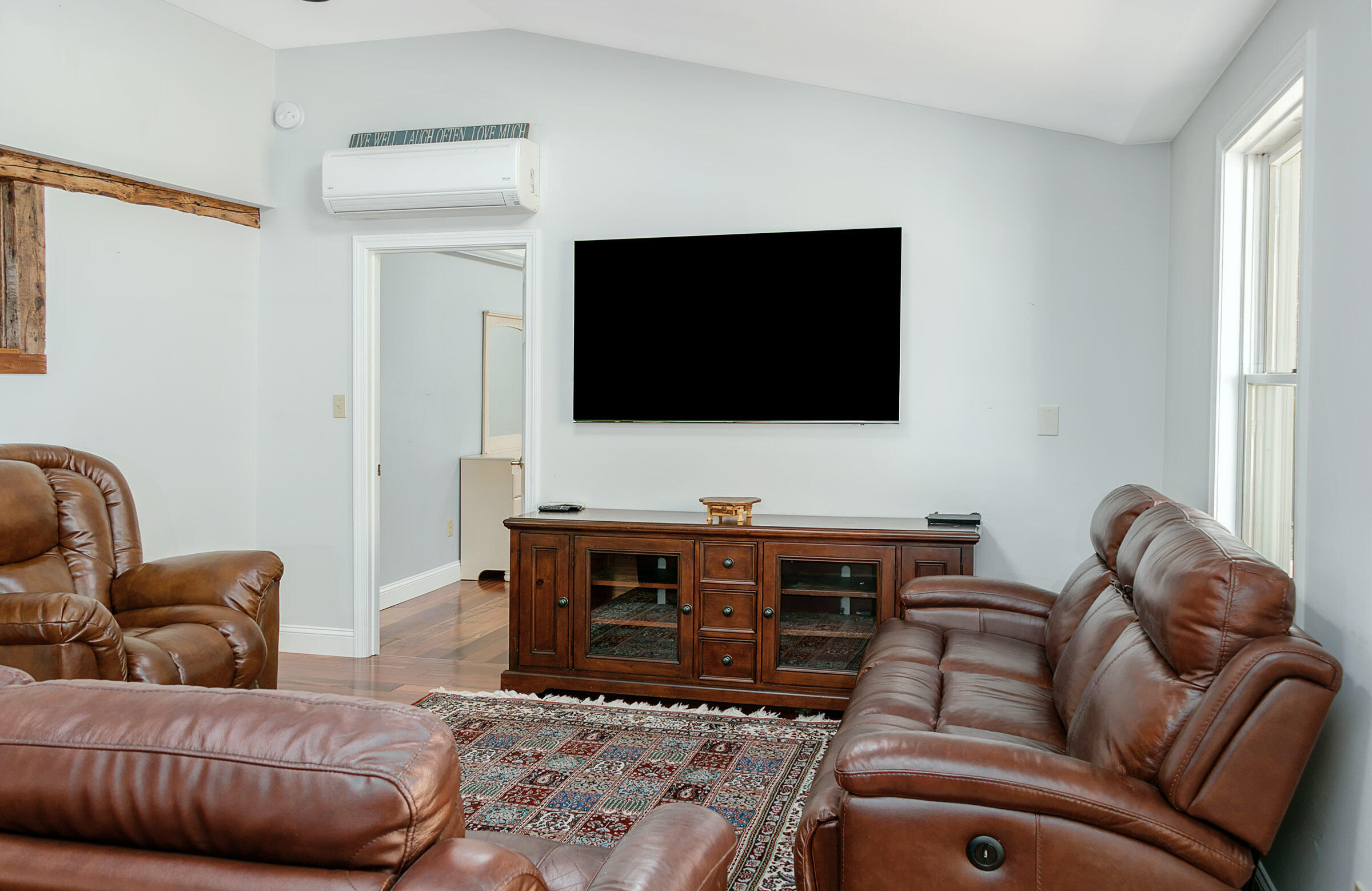 417 Sanford Road Wells, ME 04090 - Photo 19 of 50 Living Room