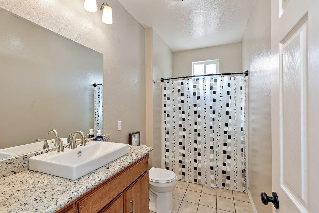 73 Meridian Road Eagle Point, OR 97524 - Photo 21 of 34 73 meridian (23)