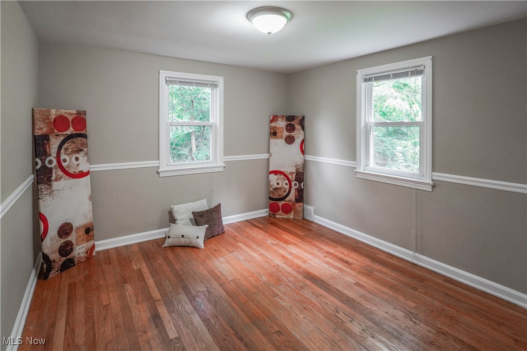 1822 Monument Road Northwest Canton, OH 44709 - Photo 16 of 36 Bedroom 2