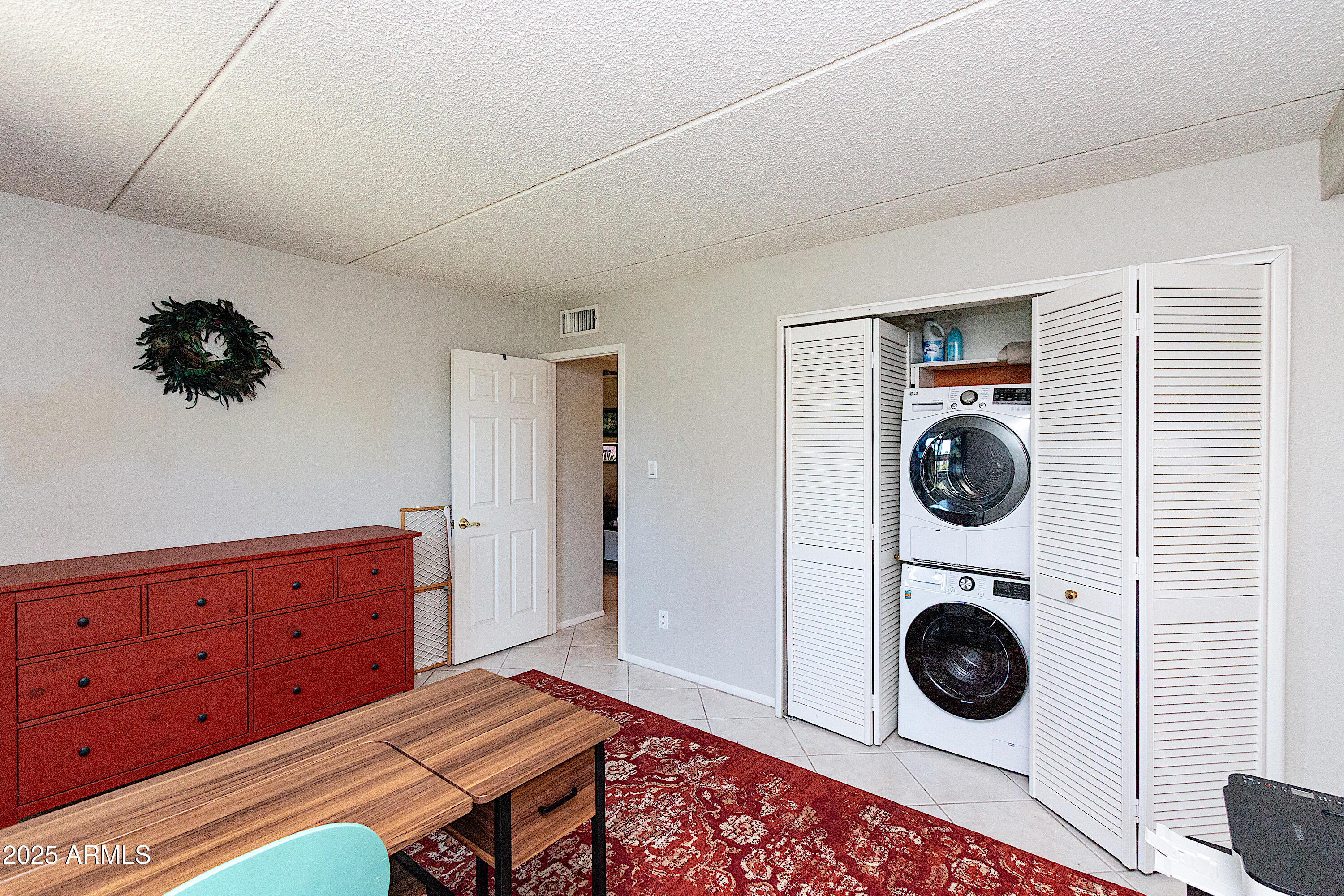 4201 East Camelback Road, Unit 51 Phoenix, AZ 85018 - Photo 15 of 28 4201 E Camelback Rd #51-9