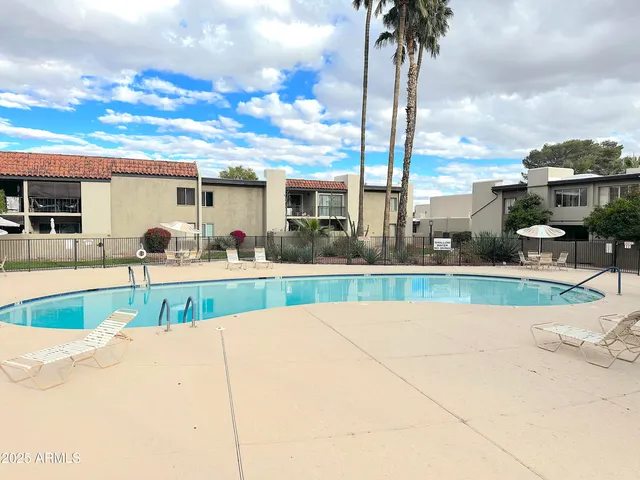 $339,000 | 4201 East Camelback Road, Unit 51, Phoenix, AZ 85018