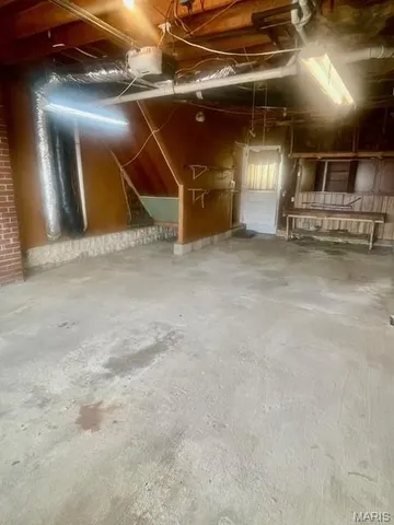 $104,900 | 4620 North Alby Street, Godfrey, IL 62035