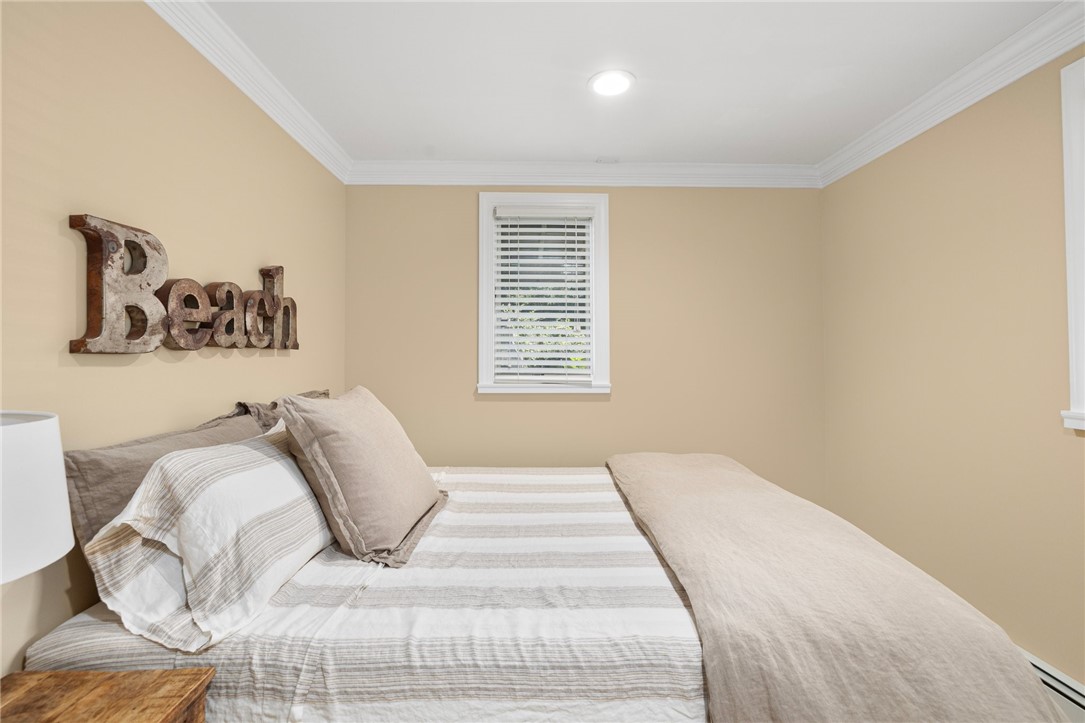 4 Brant Road South South Kingstown, RI 02879 - Photo 31 of 46 Lower guest bedroom